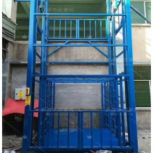 直銷鏈條導(dǎo)軌式液壓貨梯，液壓叉車，液壓起重貨梯安裝施工